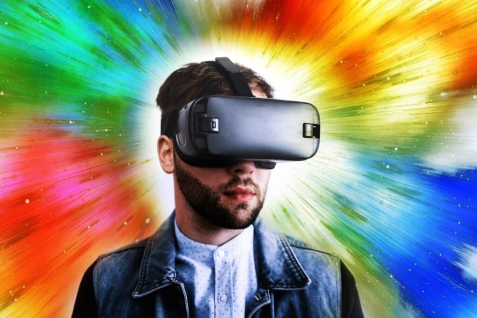 The Rise Of Virtual Reality & Its Advantages